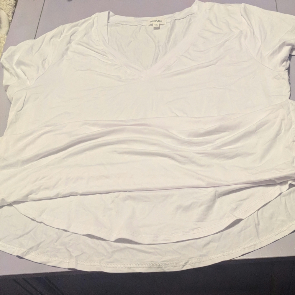 Women's t shirt